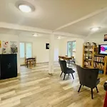 Cosy Avec Terrasse Pour 4 Personnes - Api-1-52-919 Parque de Campismo