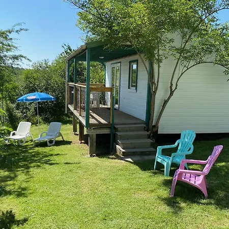 Cosy Avec Terrasse Pour 4 Personnes - Api-1-52-919 Camping Camon (Languedoc-Roussillon)