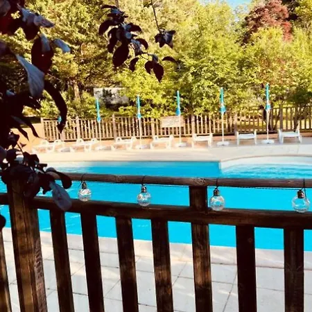 Cosy Avec Terrasse Pour 4 Personnes - Api-1-52-919 *