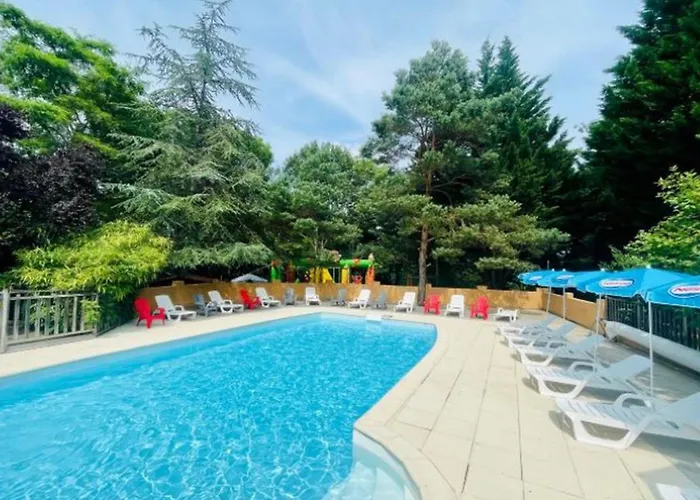 Cosy Avec Terrasse Pour 4 Personnes - Api-1-52-919 مكان تخييم Camon (Languedoc-Roussillon)