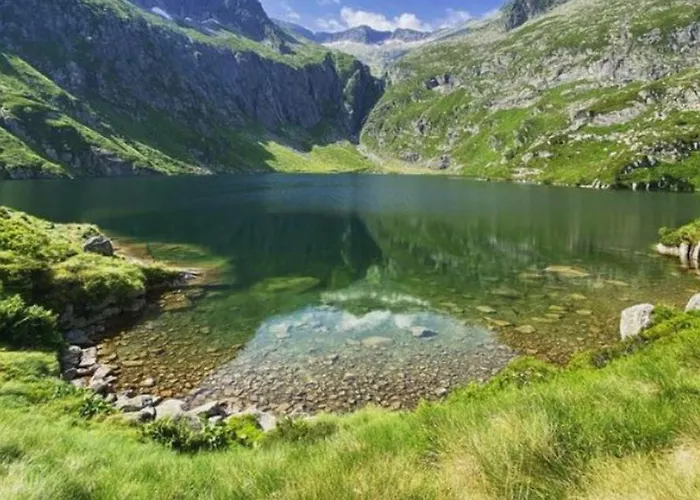 مكان تخييم Cosy Avec Terrasse Pour 4 Personnes - Api-1-52-919 *