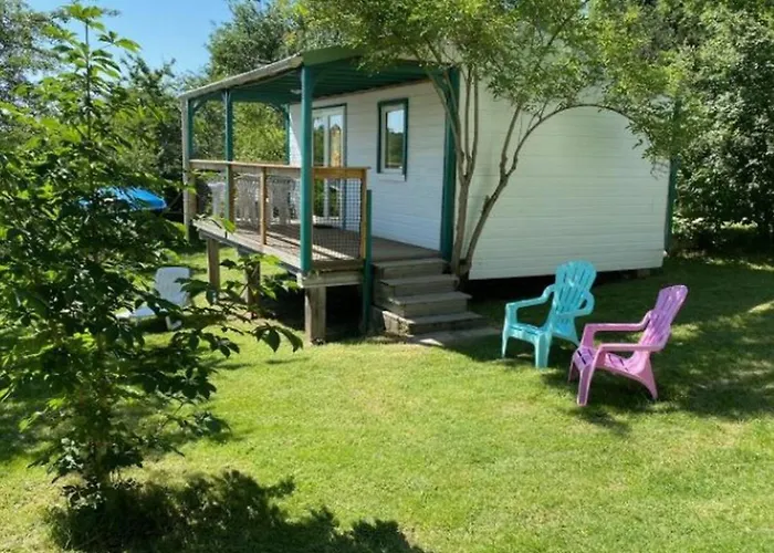 אתר קמפינג Cosy Avec Terrasse Pour 4 Personnes - Api-1-52-919 Camon (Languedoc-Roussillon)